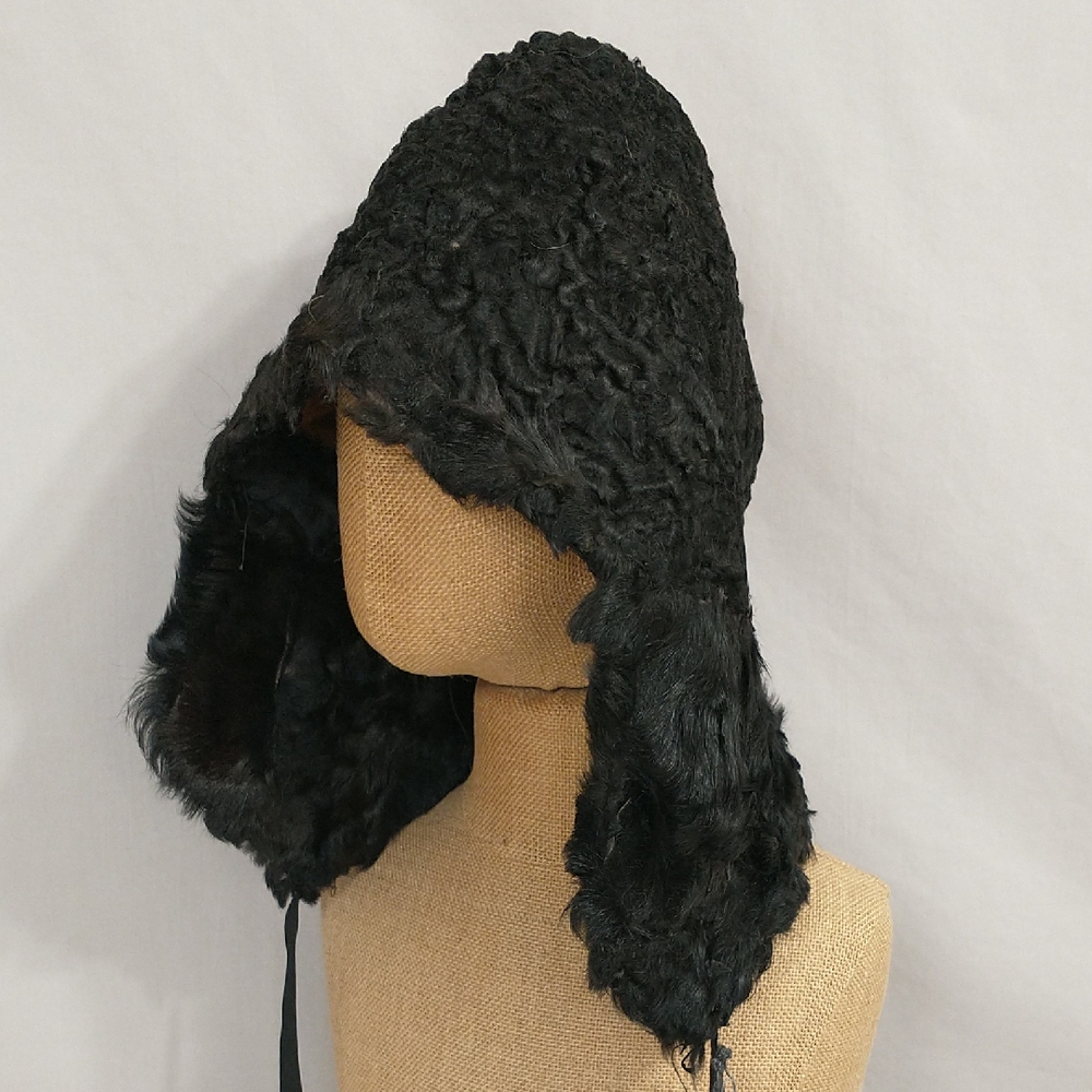 Antique Fur Hood Real Fur Persian Lamb & Curly Black Wool Lined 19th Century Cap